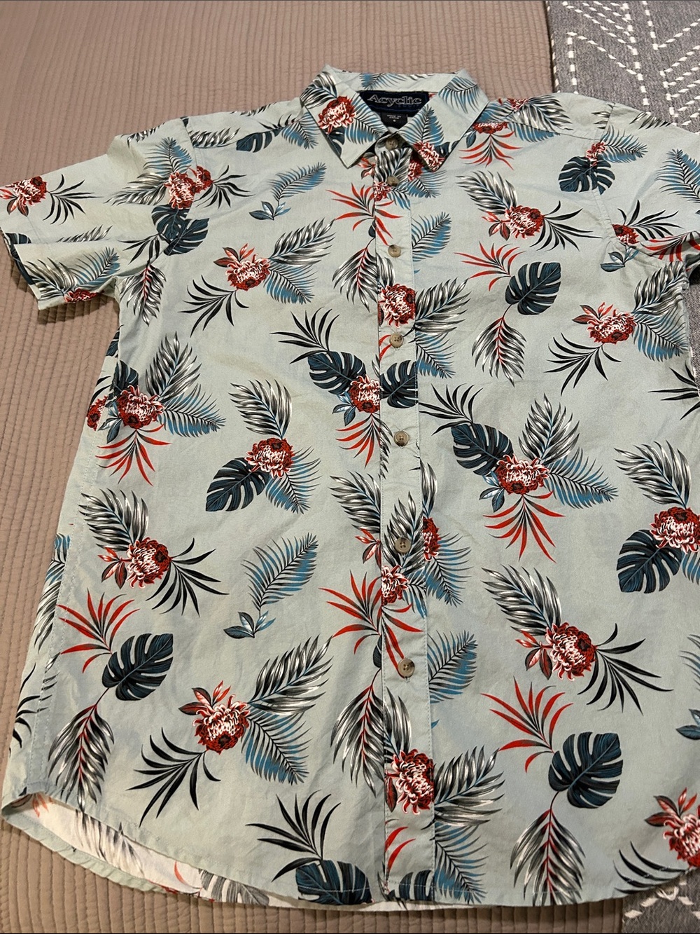 Light Mint Floral Short-Sleeve Button-Down Shirt - Tropical Print